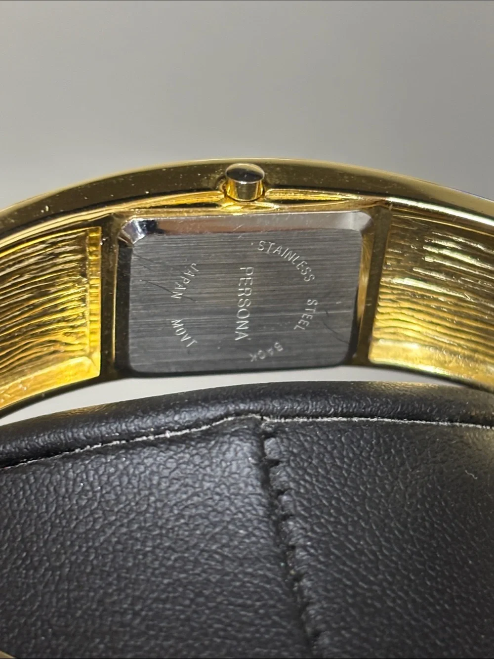 Persona Gold-tone Bangle Watch WORKING Stainless Back Sparkling Rhinestone